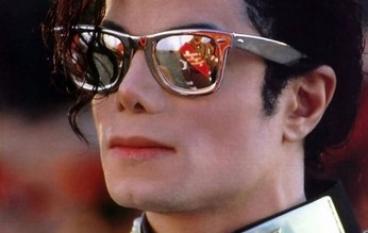 Майкл Джексон | 3 элемента образа певца